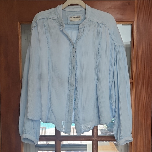 We The Free Light Blue Blouse - Picture 1 of 2